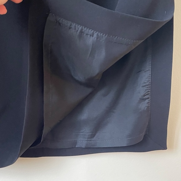 NWOT Black crepe midi pencil skirt with side slit - Picture 4 of 9